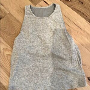 Vuori Pose Plyo Tank